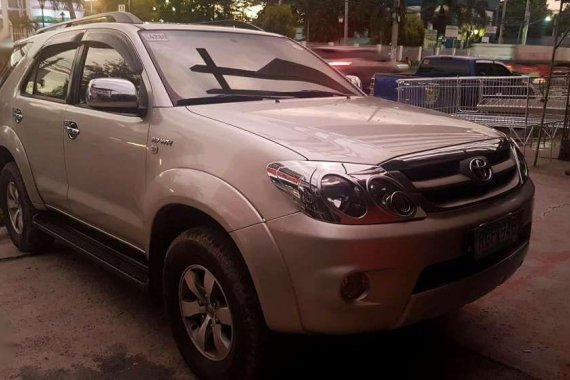 Toyota Fortuner G 2008 FOR SALE 
