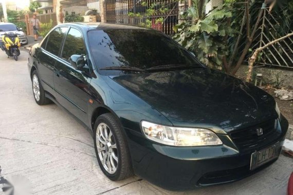 Honda Accord 2000 model owner migrating