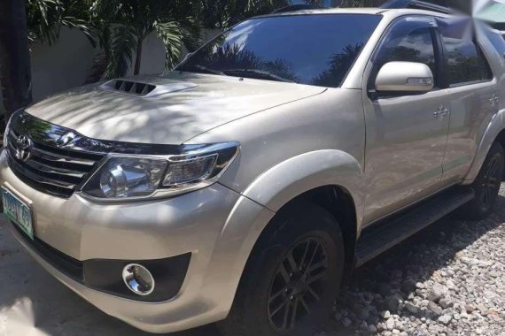 Toyota Fortuner G 2012 AT FOR SALE 