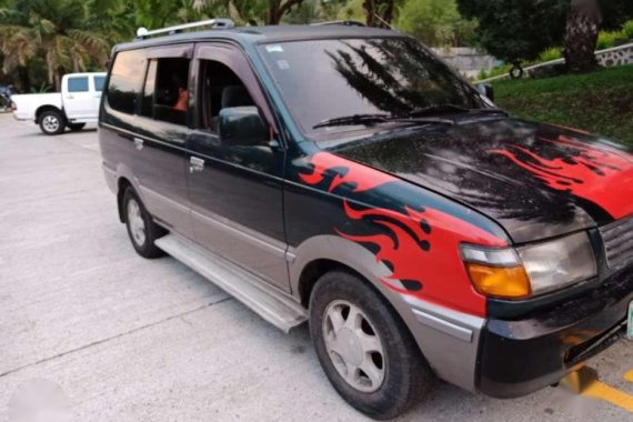 Rush for sale Toyota Revo glx 1999 model