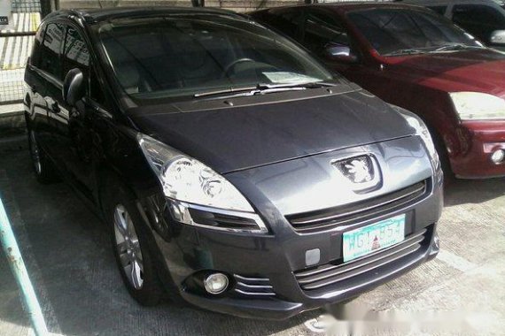 Well-maintained Peugeot 5008 2012 for sale