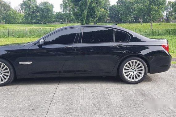 Well-maintained BMW 750Li 2010 for sale