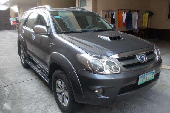 Well-maintained Toyota Fortuner 2007 for sale