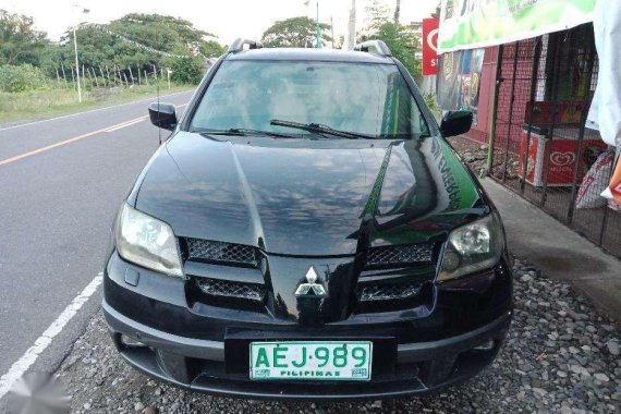 2004 Mitsubishi Outlander GLS Matic top of the line