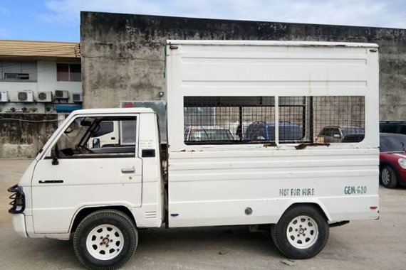 Mitsubishi L300 High side pick up 2006 for sale