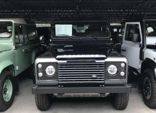 2017 Land Rover Defender 90 autobiography