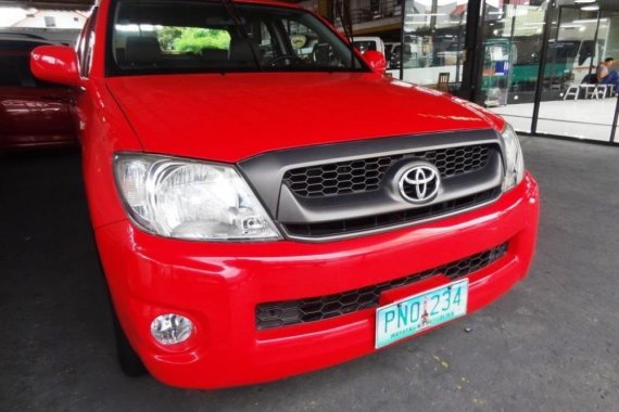 Toyota Hilux 2010 Diesel Automatic Red