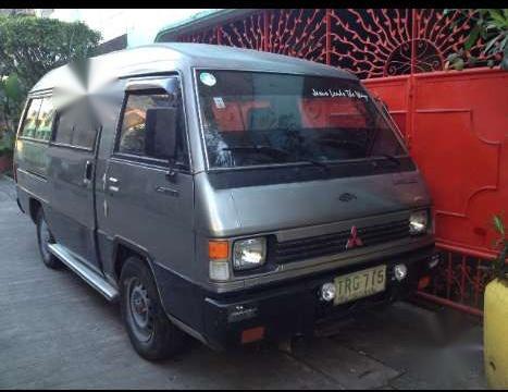 Mitsubishi L300 Versa Van 1994 model