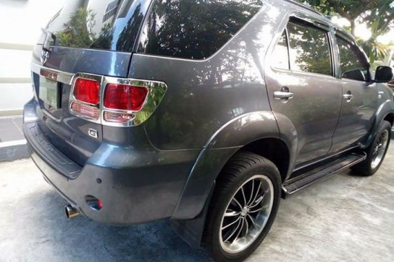 2005 Toyota Fortuner G At Gas FOR SALE