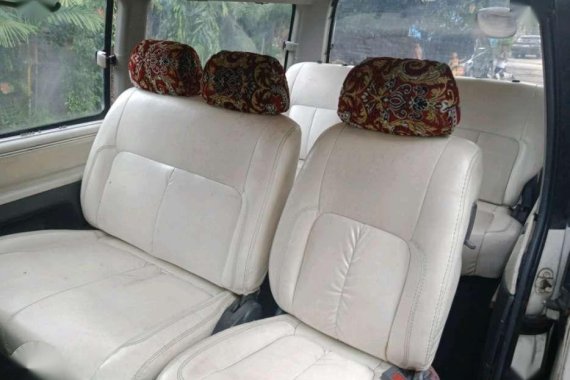 Toyota Hiace CuStom Van 2002 Model FOR SALE