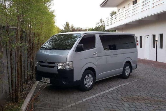 2015 Toyota Hiace Commuter dsl vs urvan 2014 starex 2016 grand nv350