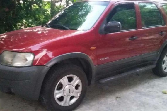 Ford Escape 2004 XLT Automatic Red For Sale 