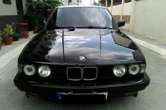 BMW 1997 525i E34 Loaded Black For Sale 
