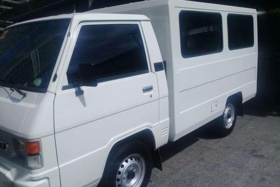 2016 Mitsubishi L300 FB deluxe​ For sale 