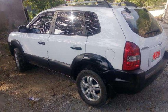 Hyundai Tucson 2006 Gas,Manual Transmission