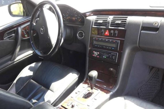 2001 Mercedes-Benz E-Class for sale in Quezon City 