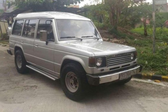 MITSUBISHI Pajero 1st gen manual local 25 diesel fresh