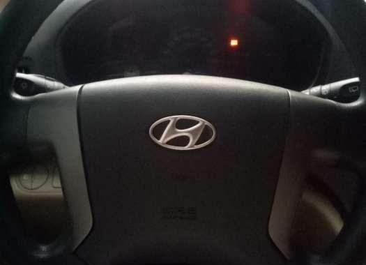 2012 Hyundai Starex 6 speed​ For sale 