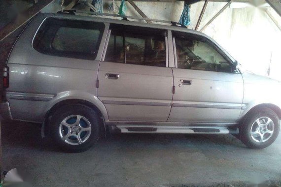 Toyota Revo 2001 for sale 