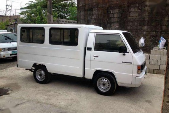 Mitsubishi FB L300 2007 White For Sale 