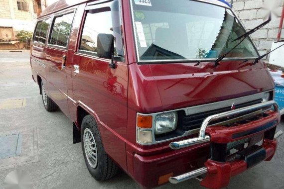 Mitsubishi L300 versa van for sale