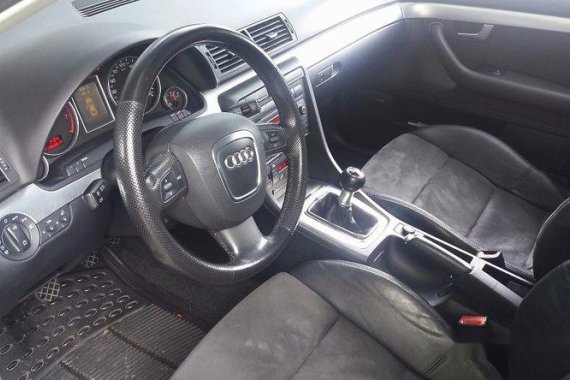 Audi A4 2006 M/T black for sale