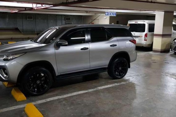 Toyota Fortuner 2017 V FOR SALE 