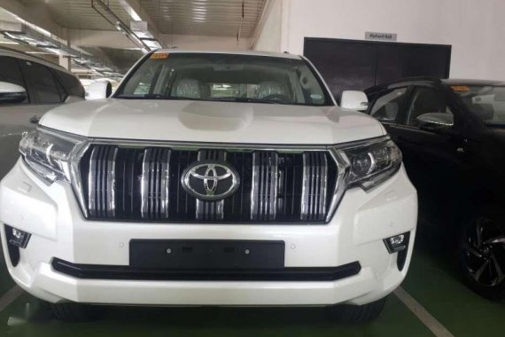 Toyota Land Cruiser Prado 2018 brand new with unit on hand
