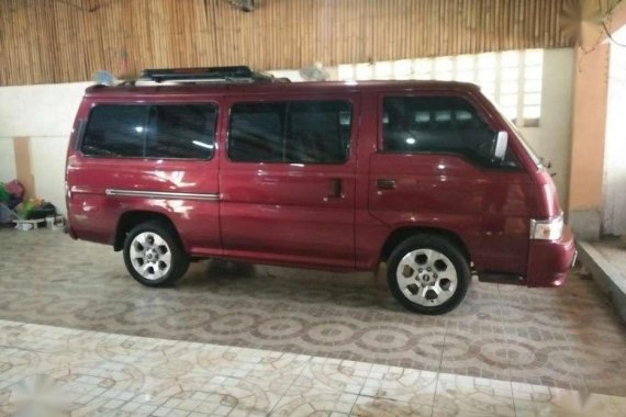 2012 Nissan Urvan shuttle hi ace​ For sale 