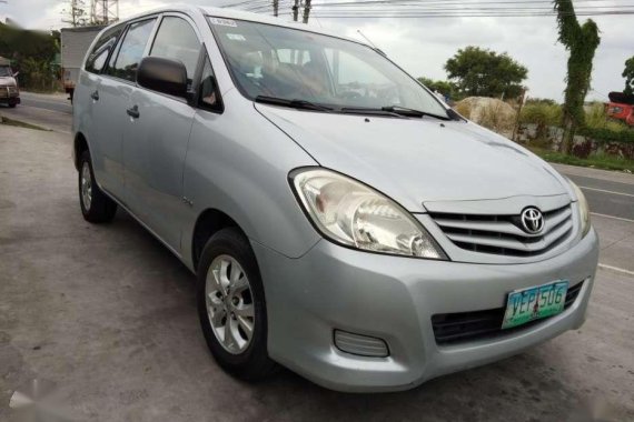 Toyota Innova E manual diesel 2010 model for sale
