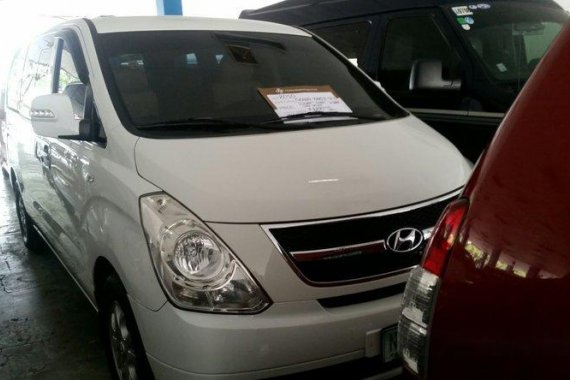 Well-maintained Hyundai Grand Starex 2010 for sale