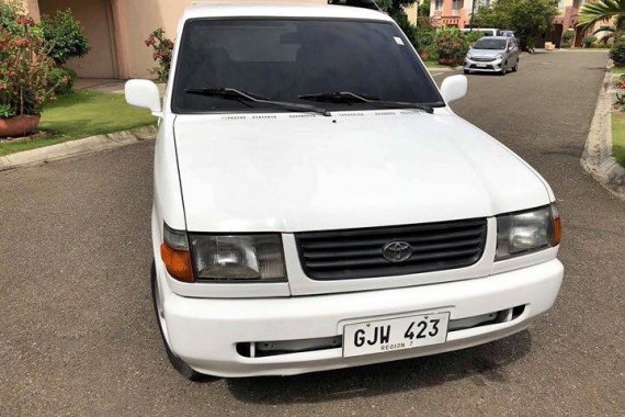 TOYOTA REVO GL 2000 For sale 