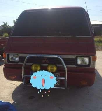 Mitsubishi L300 Van 2007 Red For Sale 