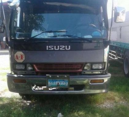 Isuzu Forward RED FOR SALE