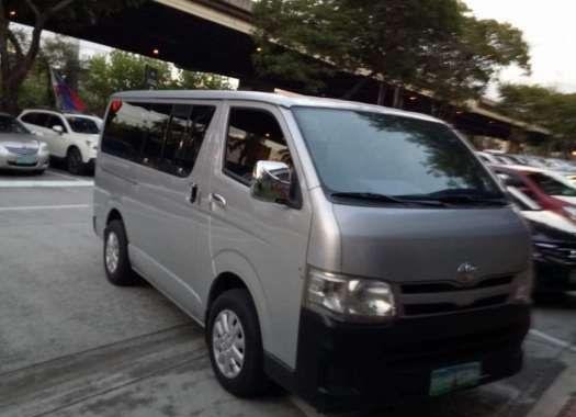 2013 Toyota Hiace commuter grandia gl urvan​ For sale 