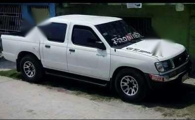 Nissan Frontier 2001 manual 4x2 FOR SALE