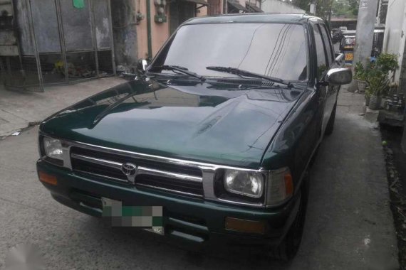 1996 Toyota Hilux pick up for sale