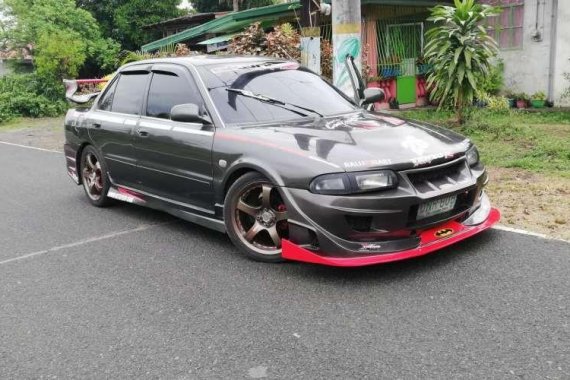 Mitsubishi Lancer GLXi 1995 MT Evo Look Not Civic Corolla Mazda Kia