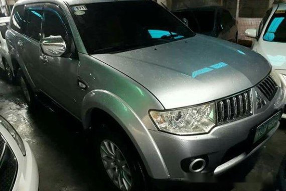 Mitsubishi Montero Sport 2012
