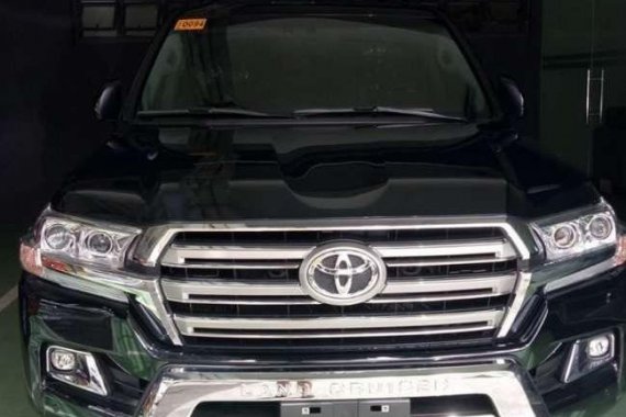 Brand new TOYOTA Land Cruiser LC200 2018 FOR SALE