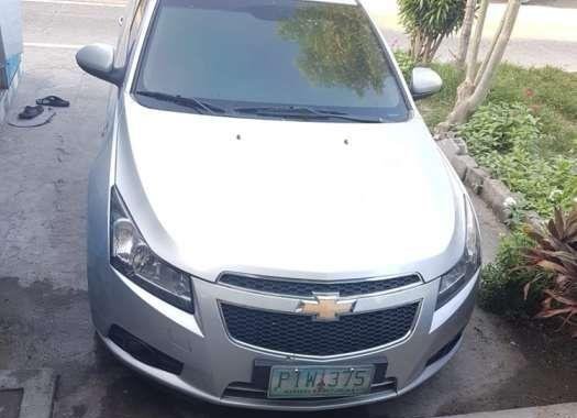 Chevrolet Cruze Silver Very Fresh For Sale 