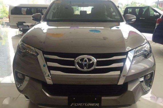 Toyota Fortuner AT 70K AND HI ACE FOR 155K ALL IN PROMO LOW DOWN 2018
