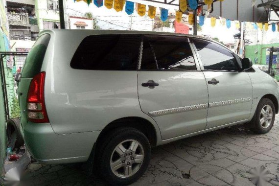 Toyota Innova E 2008 diesel​ For sale 