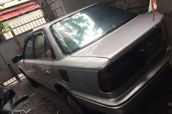For sale Toyota Corolla smallbody 1990 model