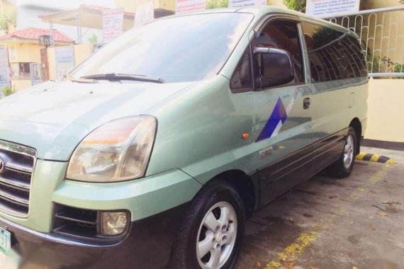 Well-maintained Hyundai Grand Starex 2006 for sale