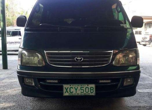 Well-maintained Toyota Hiace Grandia 2000 for sale