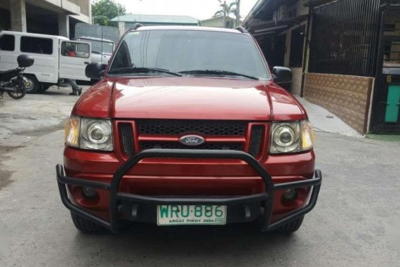 Well-maintained Ford Explorer 2000 for sale