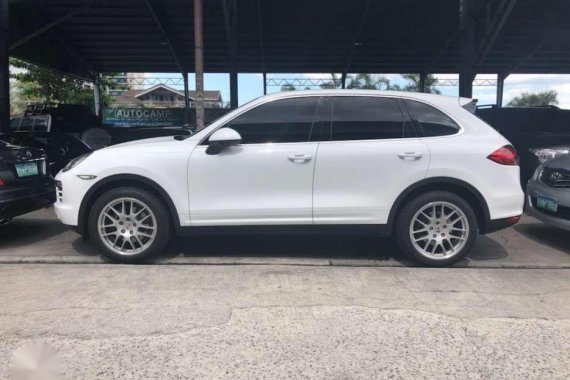 2011 Porsche Cayenne V6 Automatic Gas Local