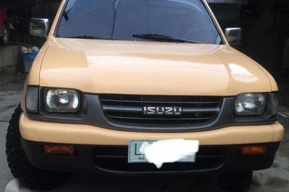 Isuzu Fuego 2004 4x2 FOR SALE 