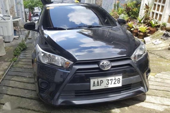 2014 Toyota Yaris mt FOR SALE